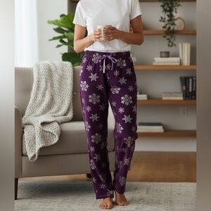 Deep Purple Pajama Pants With Silver SnowFlakes Size Medium